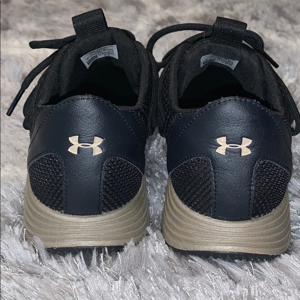 Under Armour Women Sneakers